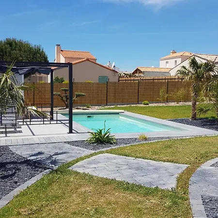 Avec Piscine Sur La Cote Vendeenne Villa
